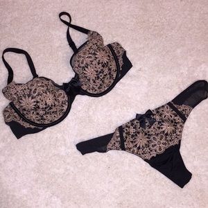 Matching Victoria’s Secret Very Sexy set